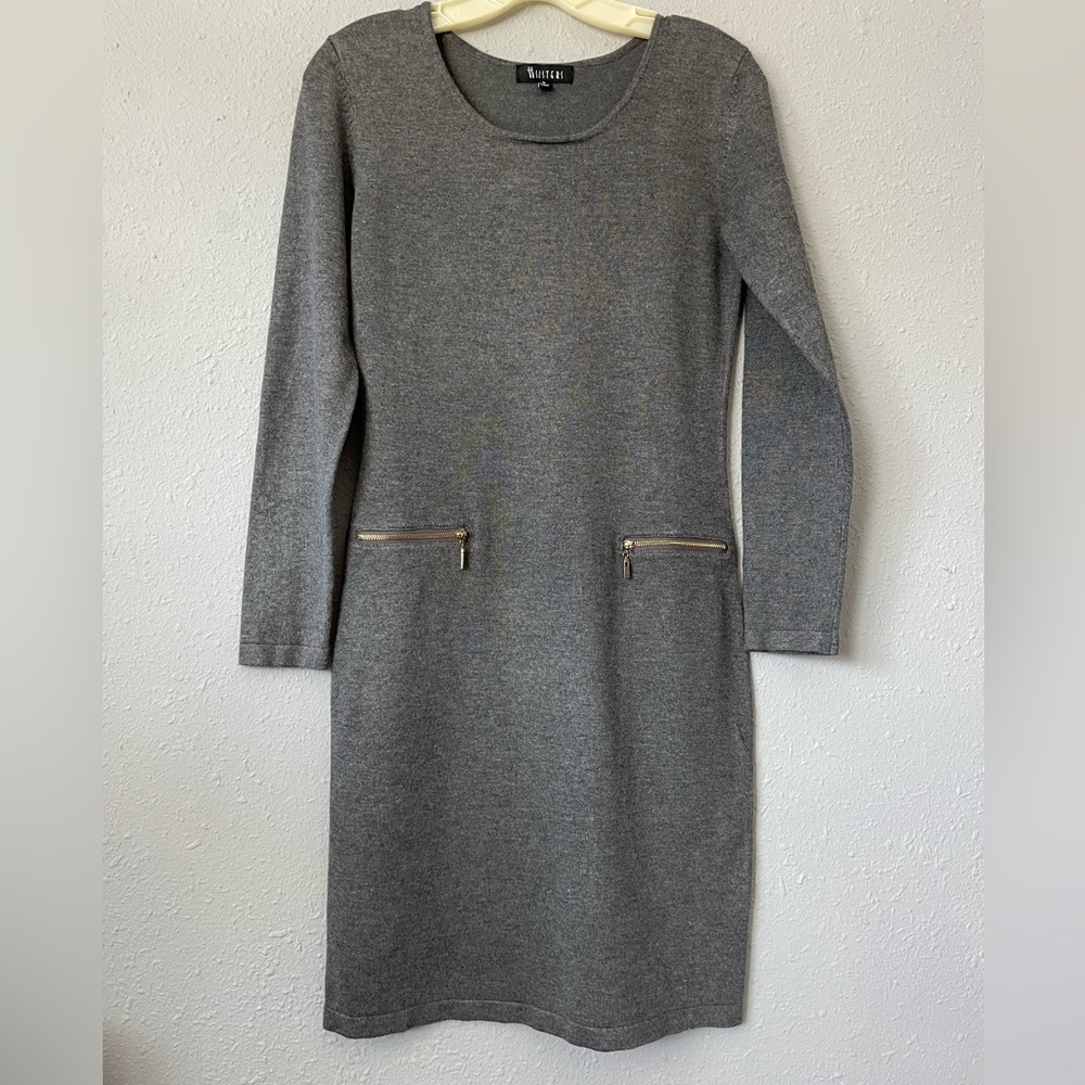 Grey long sleeve dress with two zippers at the hip, Size Small.
